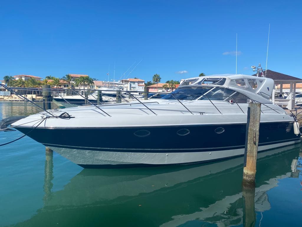 Fairline 43 photo 3